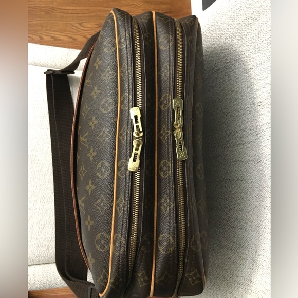 Authentic Louis Vuitton Reporter GM messenger bag brown monogram LV canv… - Picture 5 of 16